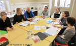 Un nouveau r�seau,inscrit dans le cadre de la relation �cole famille,se destine aux parents d�adolescents. -- 26/11/12